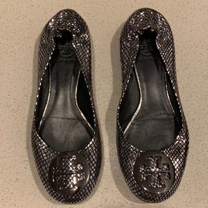 tory burch flats